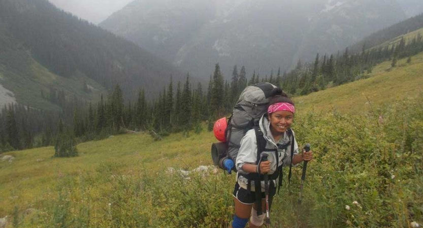 teens backpacking in pacific northwest